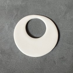 Collier rond avec trou