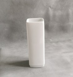 Vase carré de la manufacture TETTAU