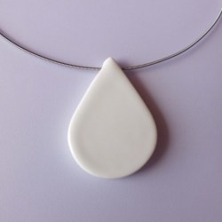 Collier grande goutte